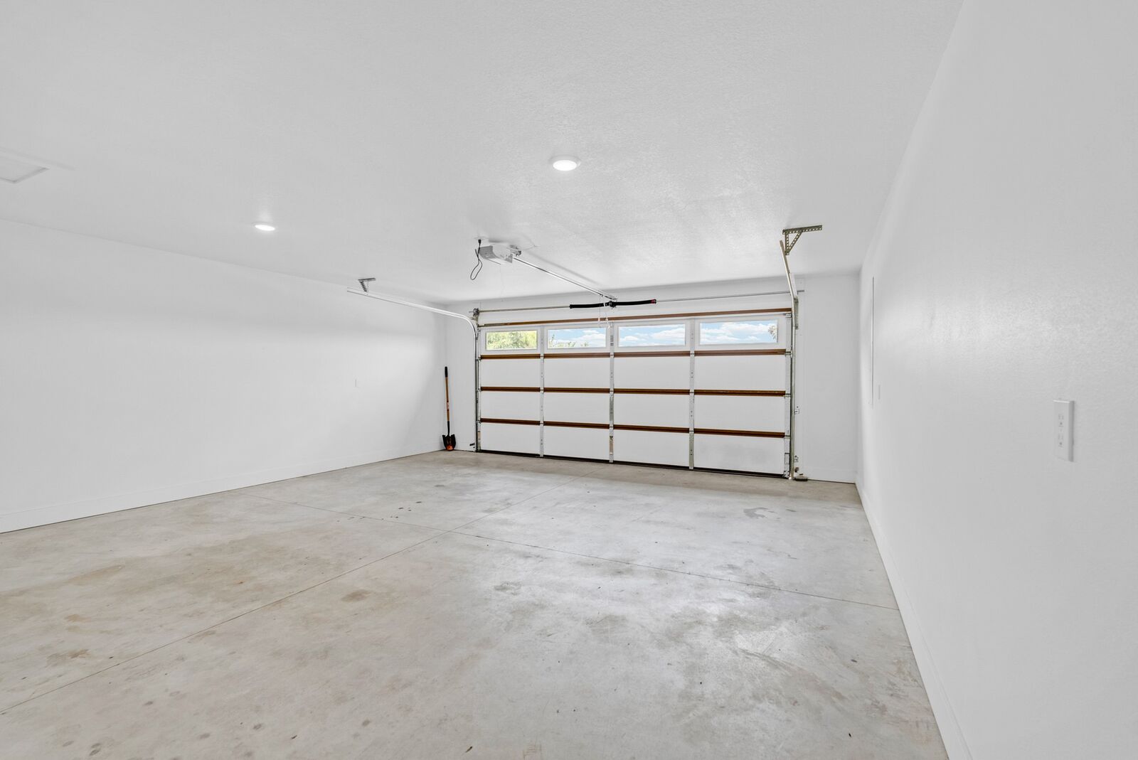 Property Photo:  4733 Window Cliff Rd  TN 38544 