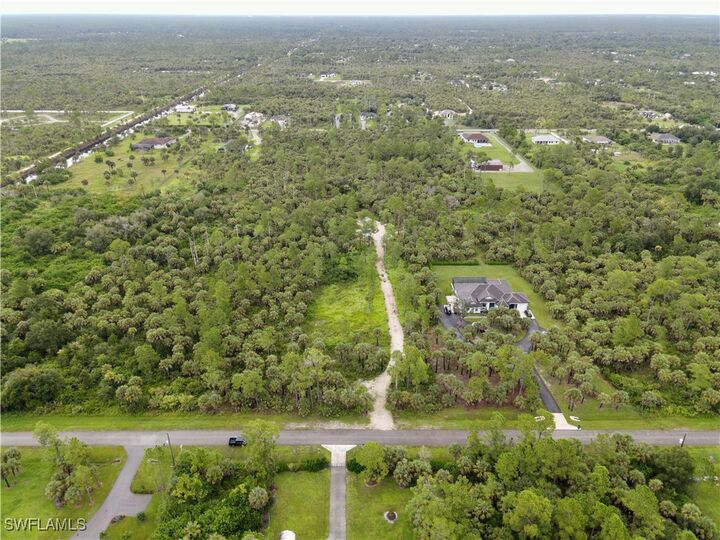 Property Photo: 2643 26th Avenue SE FL 34117