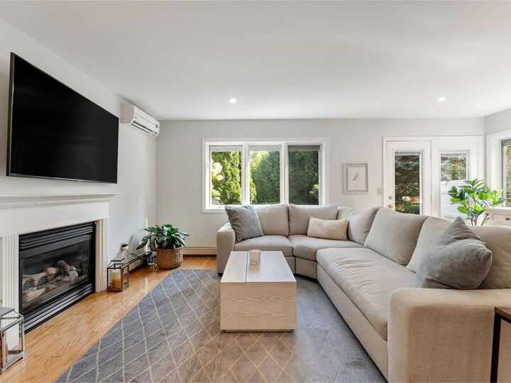 Property Photo:  43 Cumberland Road  VT 05408 