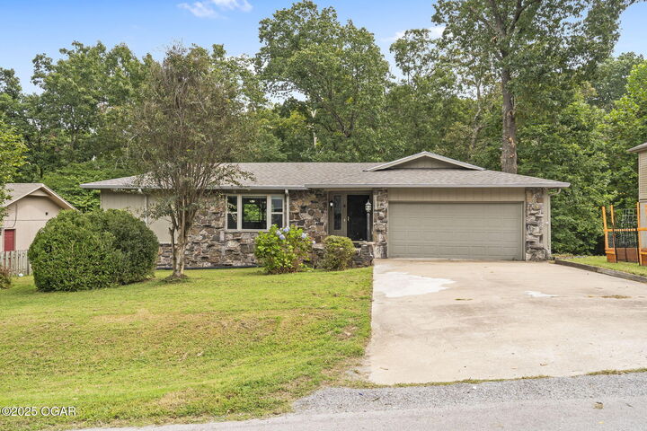 8 Adams Lane  Bella Vista AR 72715 photo