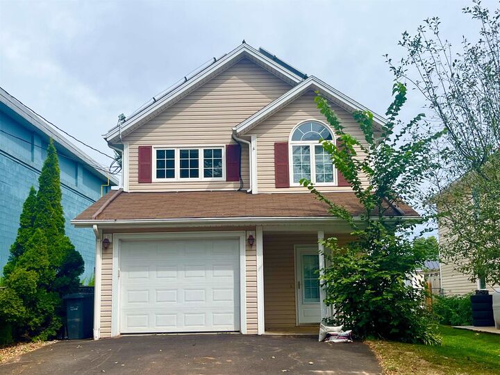 36 Esher Street  Charlottetown PE C1A 5G4 photo