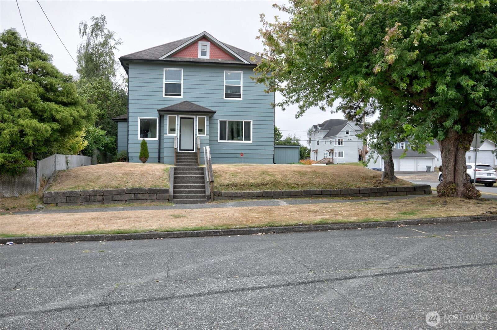 Property Photo:  201 E 3rd  WA 98520 