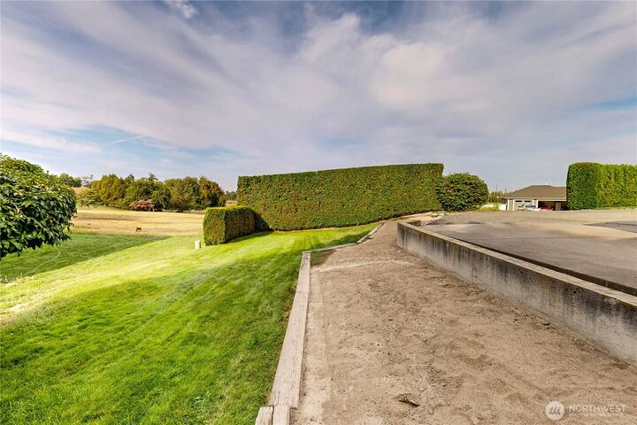 Property Photo:  2441  Country Club Road  WA 99362 
