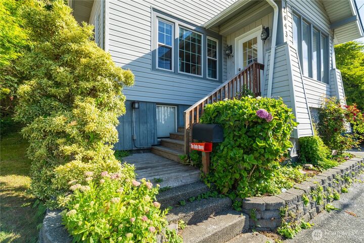 Property Photo:  2643  Queets Avenue  WA 98550 