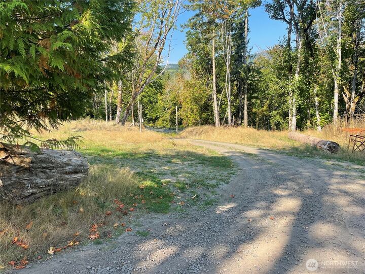 Property Photo:  480  Highway 20  WA 98368 