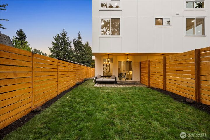 Property Photo: 9031 4th Avenue NW B WA 98106