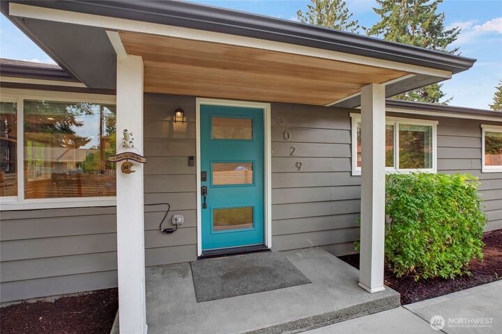Property Photo: 3029 NE 133rd Street WA 98125
