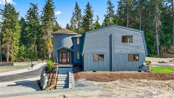 Property Photo:  4350  72nd Drive NE  WA 98270 