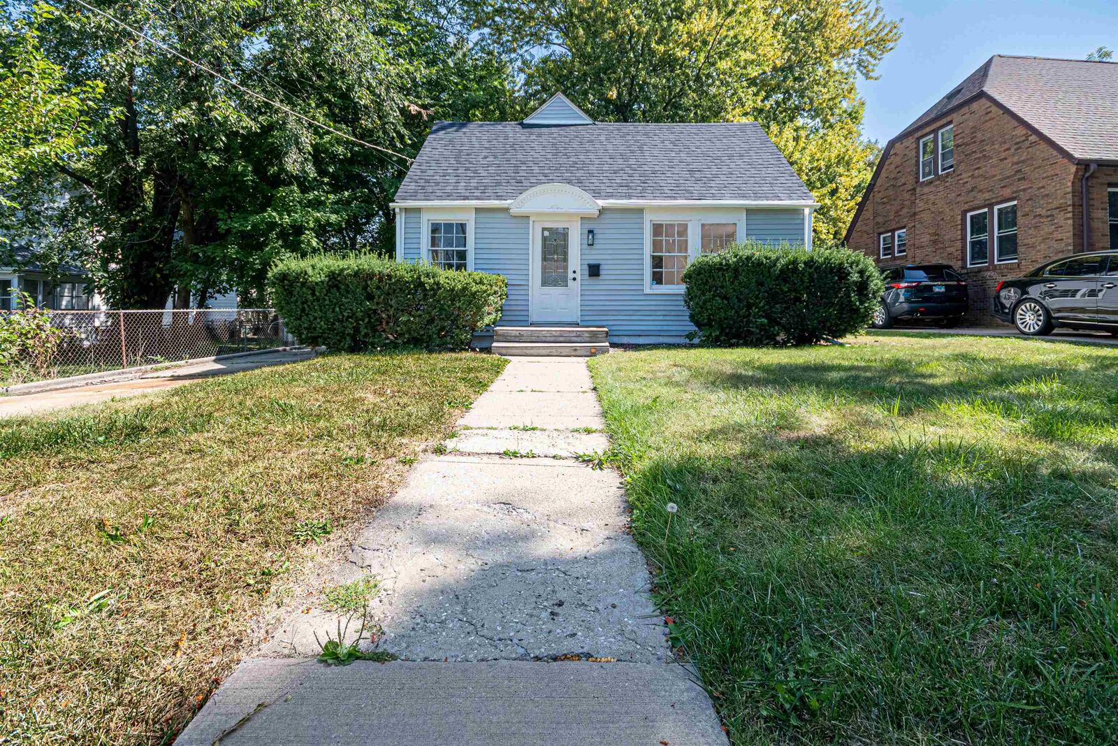 Property Photo:  321 Miriam Avenue  IL 61101 