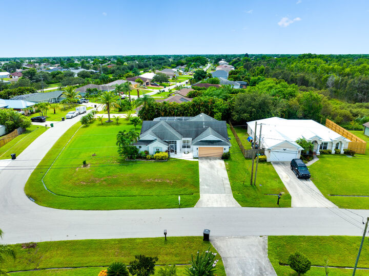 2962 SE Bella Road  Port Saint Lucie FL 34984 photo