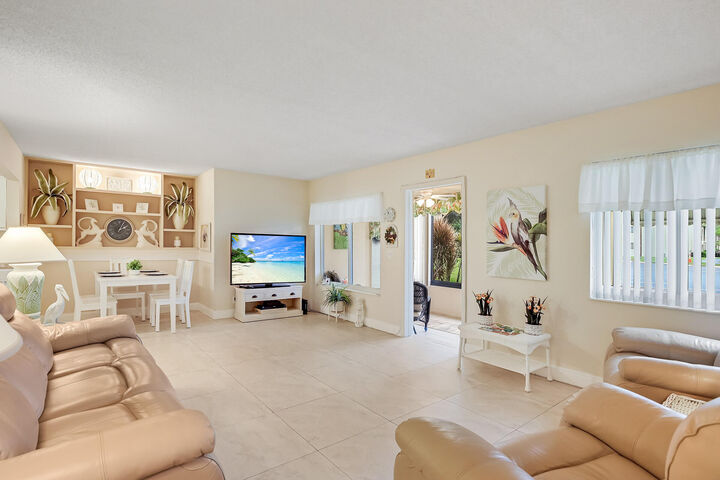 Property Photo:  122 Lake Pine Circle A-1  FL 33463 