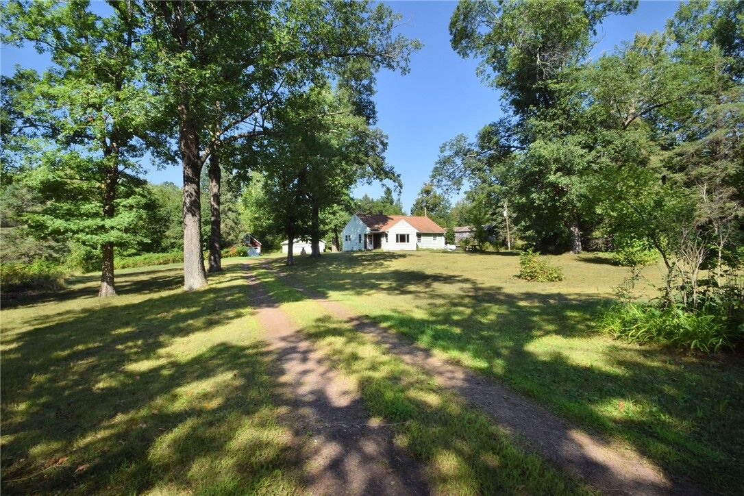 Property Photo: 33227 State Road 35 WI 54830