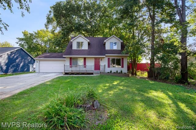 4636 Jerome Road  Village of Clarkston MI 48346 photo