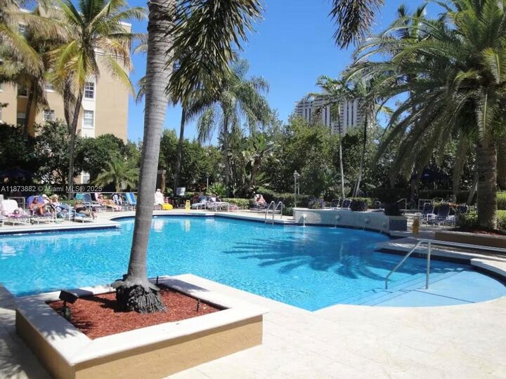 Property Photo: 19501 E Country Club Dr 9107 FL 33180