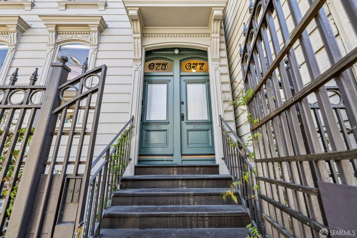 Property Photo:  675 Ivy Street  CA 94102 