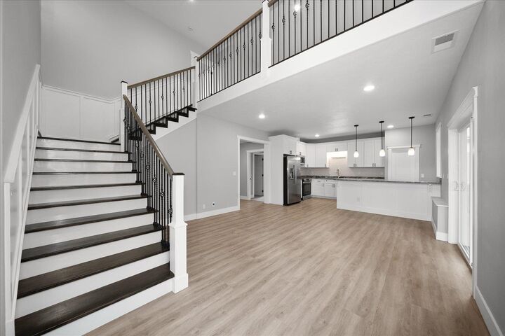 Property Photo:  3015 N Evander Ln  WA 99217 