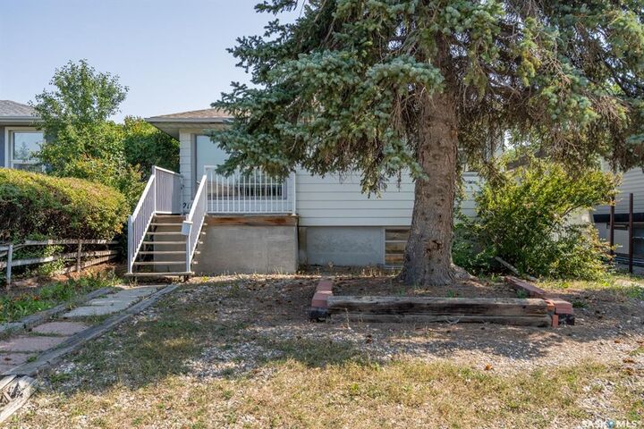 Photo de la propriété: 2113 Wascana Street SK S4T 4K1