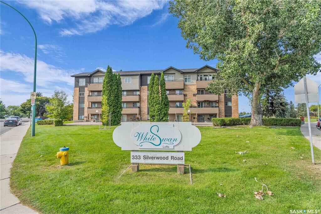 Property Photo:  333 Silverwood Road 308  SK S7K 6G1 
