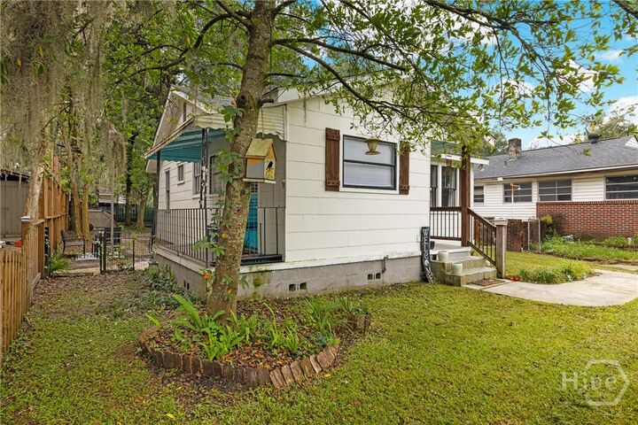 Property Photo:  2411 Alabama Avenue  GA 31404 