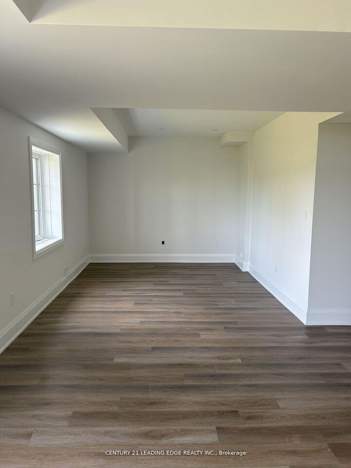 Property Photo: 527 Kleinberg Summit Way ON L4H 4T5