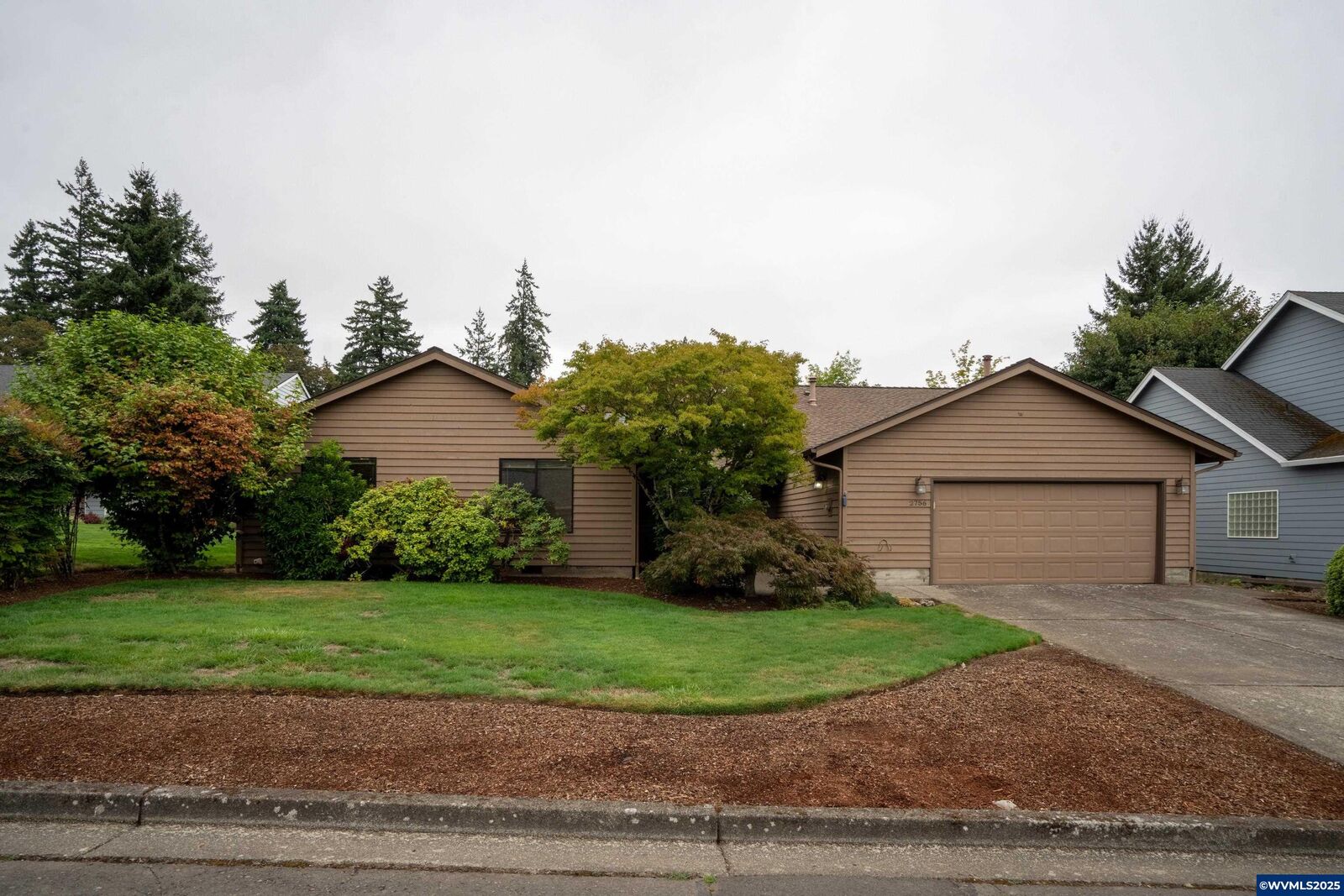 Property Photo: 2756 Pheasant Av SE OR 97302