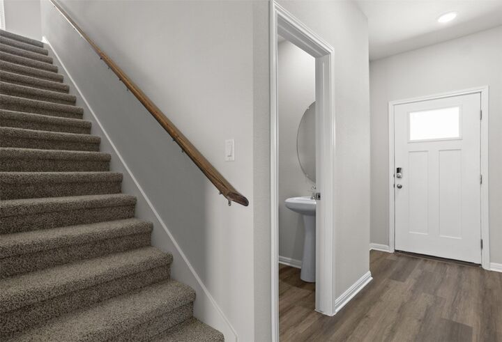 Property Photo: 109 Zinnia Lane TX 78634