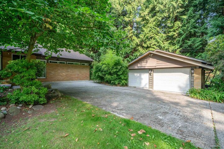 Property Photo: 3467 141 Street BC V4P 1L7