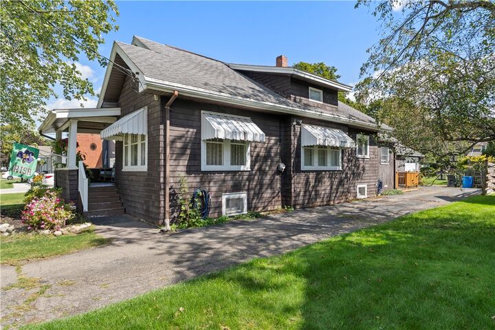 Property Photo:  379 Seneca Road  NY 14843 
