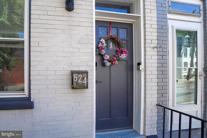Property Photo:  624 W Vine Street  PA 17603 