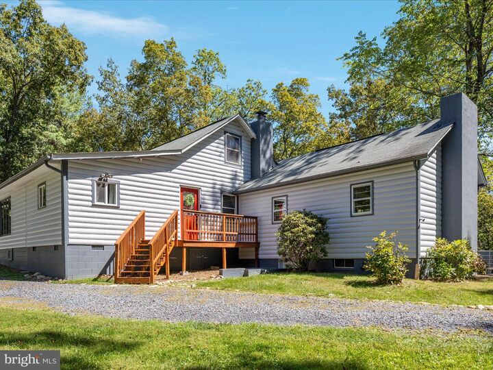 Property Photo:  233 Hickory Lane  VA 22652 