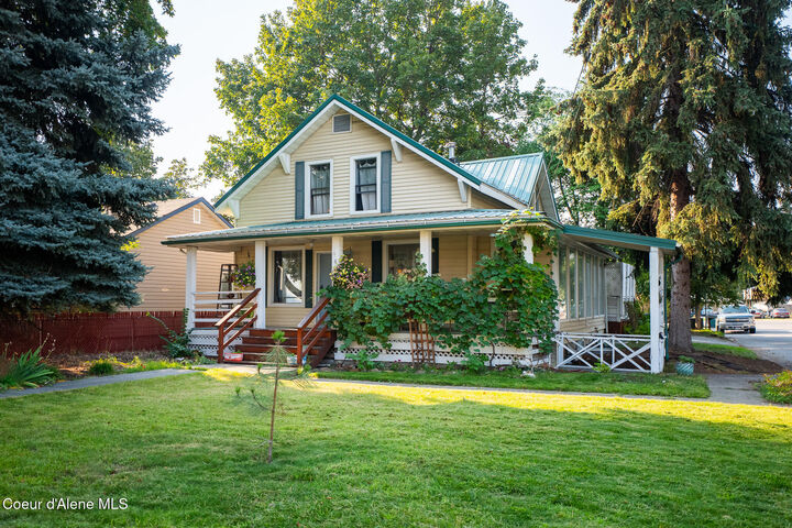 Property Photo:  610 W Emma Ave  ID 83814 