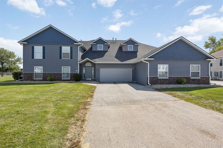 Property Photo:  4460 Westchester Drive NE C  IA 52402 