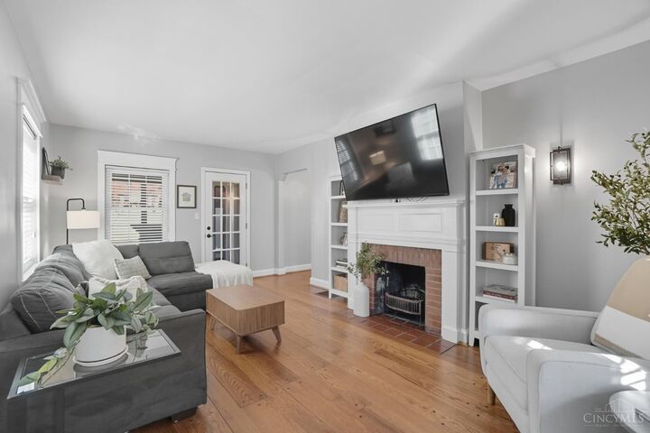 Property Photo: 2536 Moundview Drive OH 45212