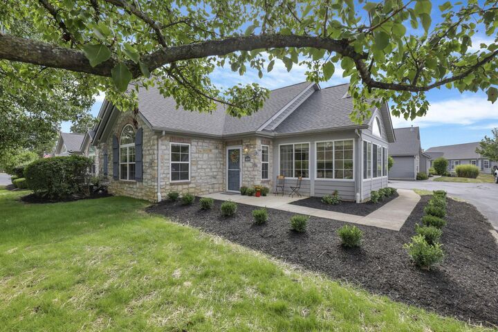 4135 Aumbrey Court  New Albany OH 43054 photo