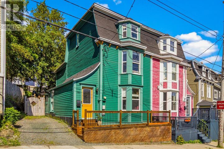 Property Photo:  98 Pleasant Street  NL A1E 1L4 
