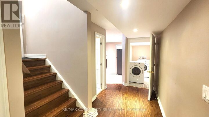 Property Photo:  30 Wilf Morden Road Lower  ON L4A 0H3 