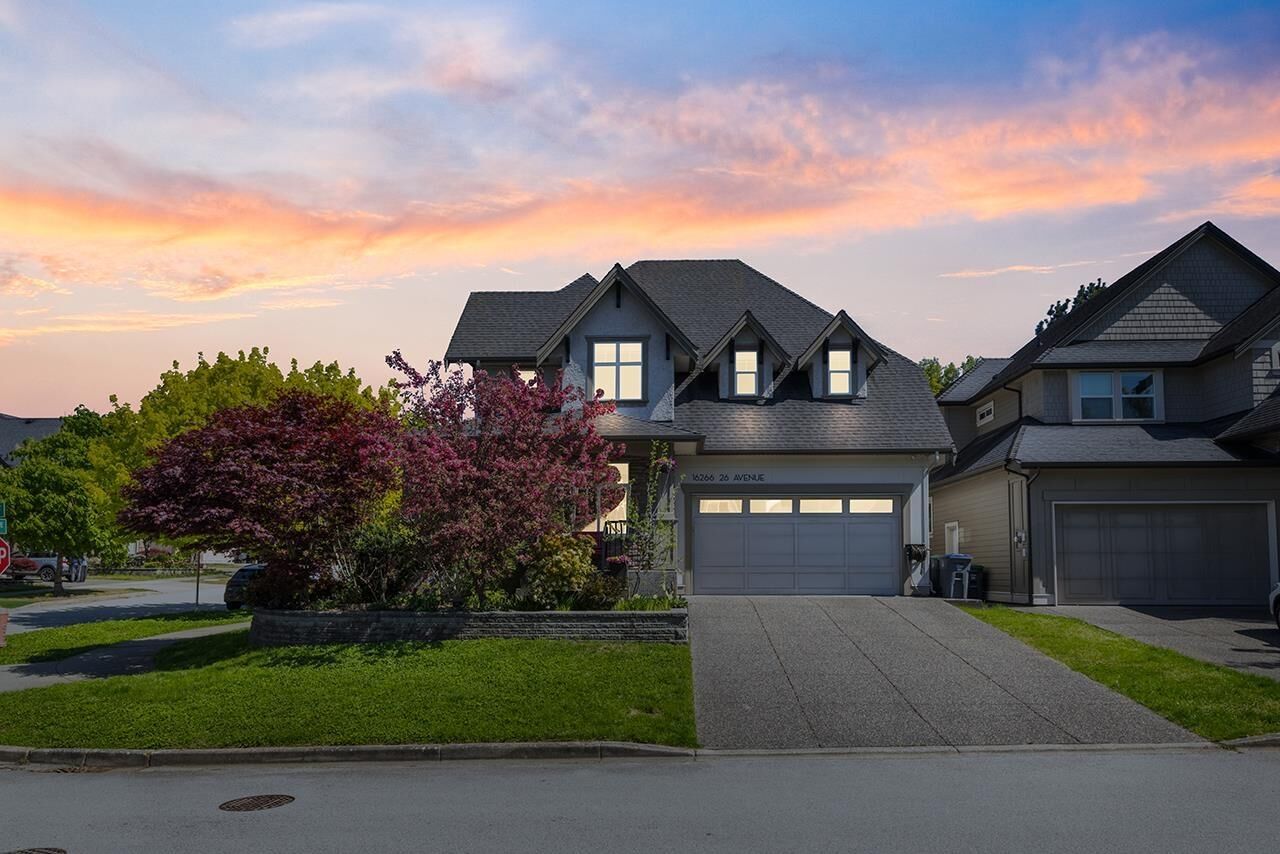 Property Photo: 16266 26 BC V3Z 6Z3