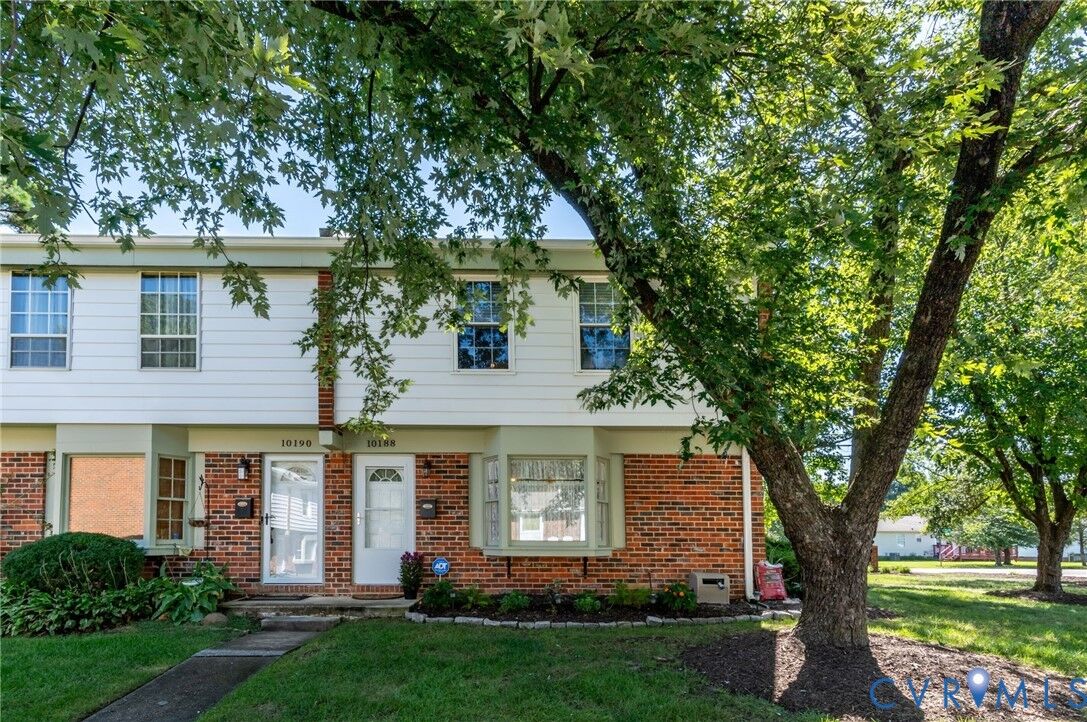 Property Photo: 10188 Purcell Road VA 23228