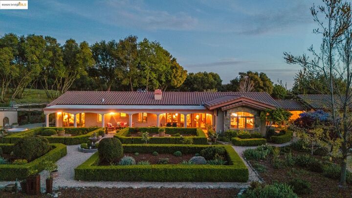 Property Photo: 10270 Slate Rim Rd CA 95370