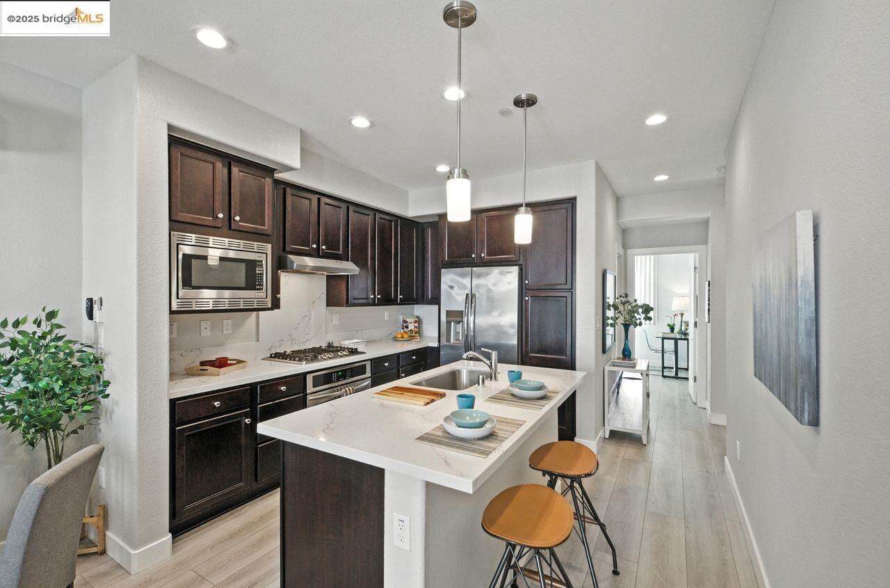 Property Photo:  3014 Santa Clara Ave  CA 94530 
