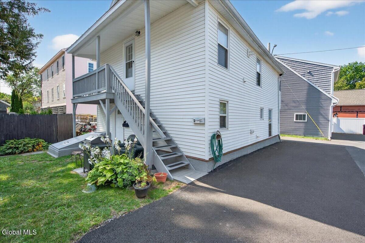 Property Photo:  53 Beekman Street D  NY 12866 