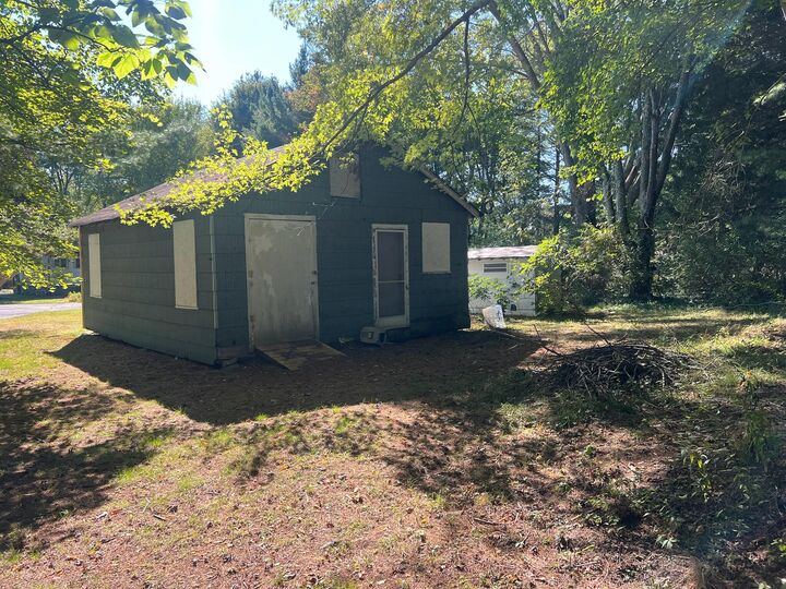 Property Photo:  1591 Lawn Road  WV 25976 
