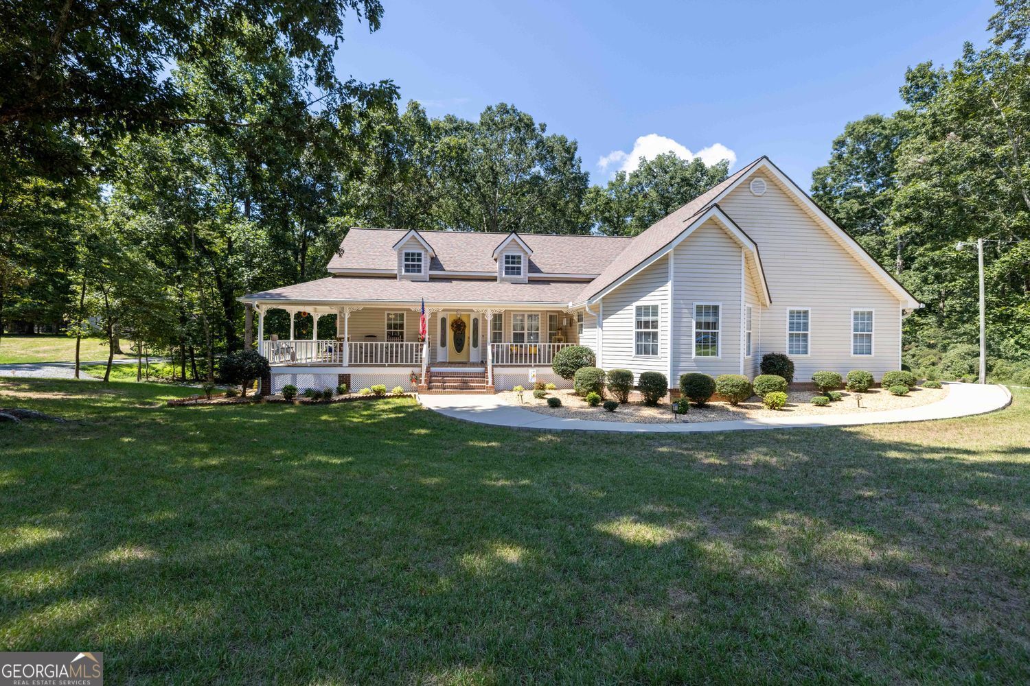 Property Photo:  2851 Woodbriar Drive  GA 30506 