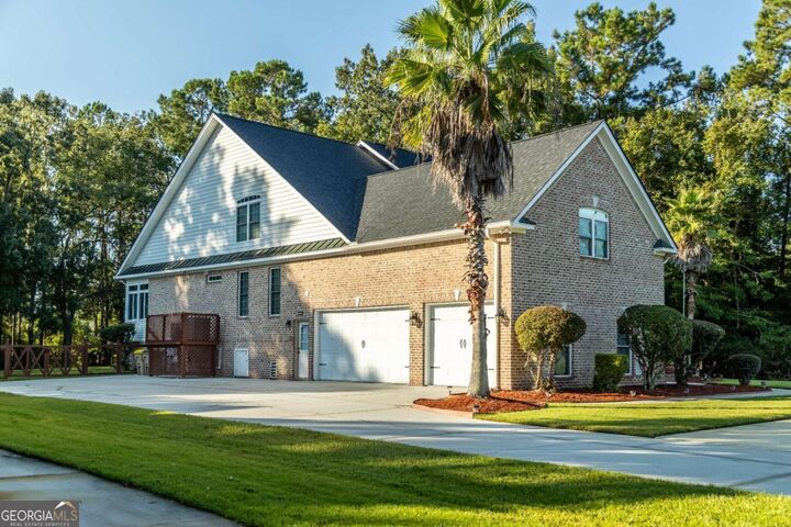 Property Photo: 525 Kelsall Drive GA 31324