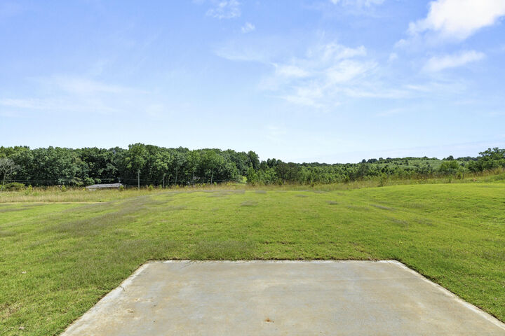 Property Photo:  5054 Skyline Way NE  TN 37312 