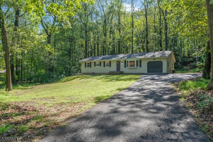 Property Photo:  385 Tunnel Rd  NJ 08802 