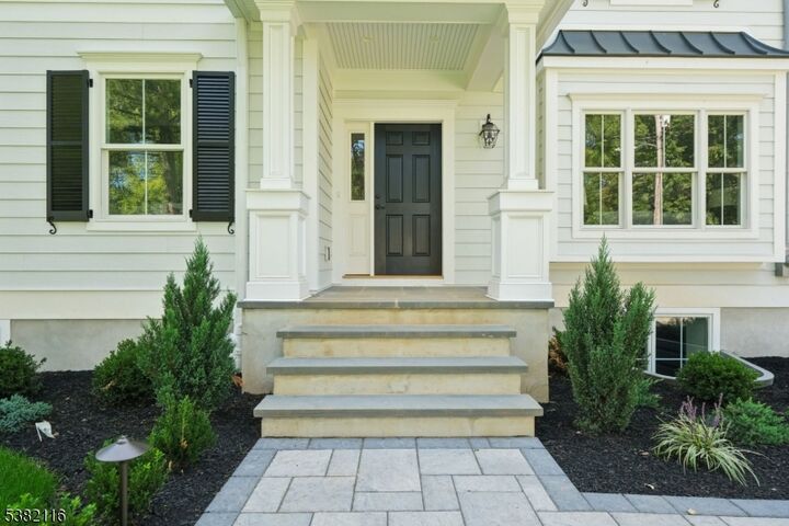 Property Photo:  29 Walton Ave  NJ 07974 