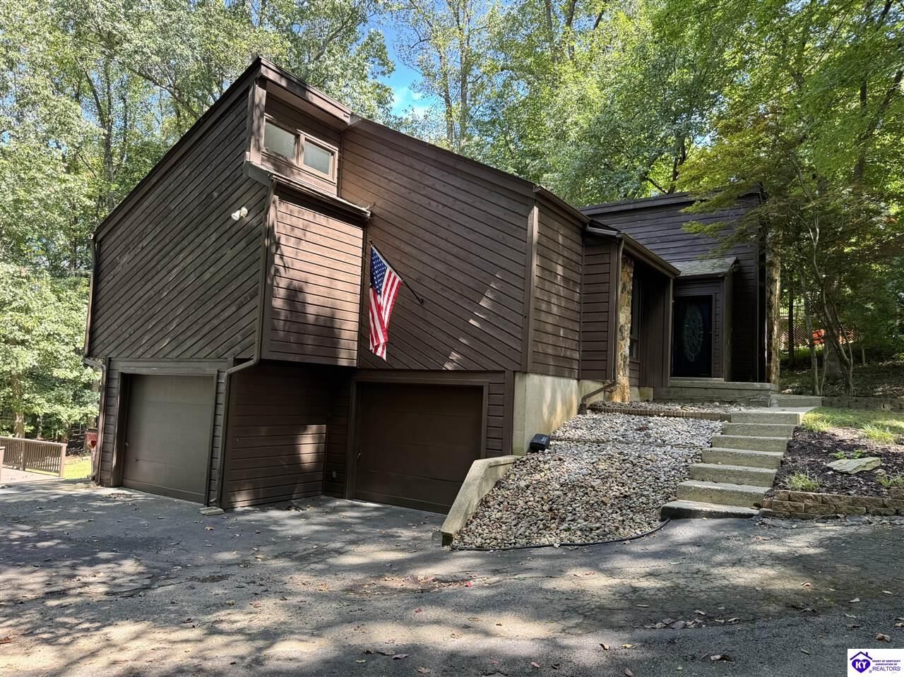 Property Photo: 120 Woods Court KY 42701