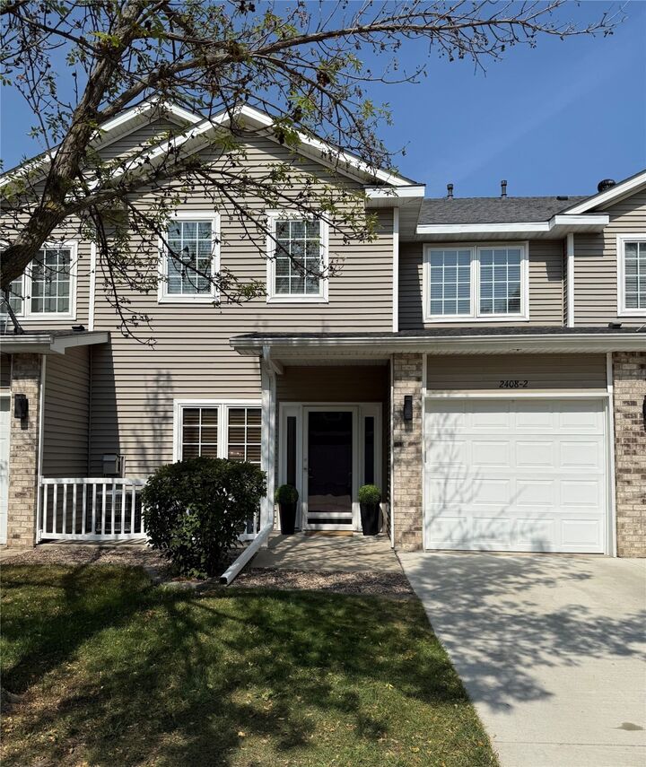 2408 NW Ashton Lane 2  Ankeny IA 50023 photo