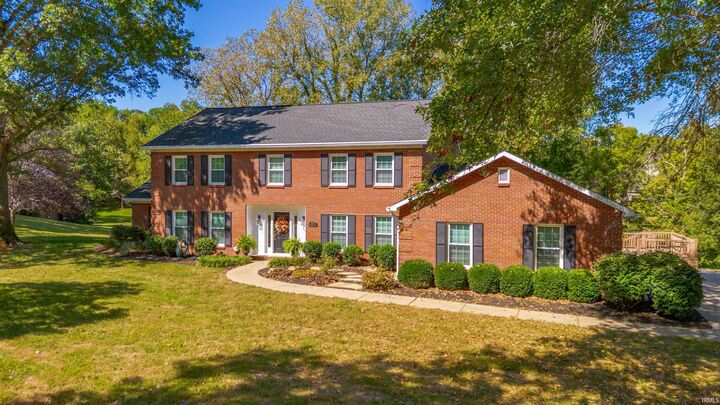 Property Photo: 6433 Hillsgate Court IN 47630